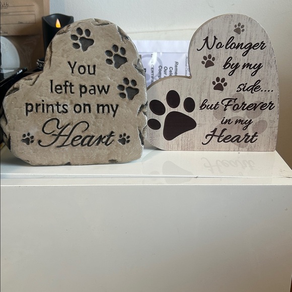 Heart and Stone Paw Print Decor - Picture 12 of 13